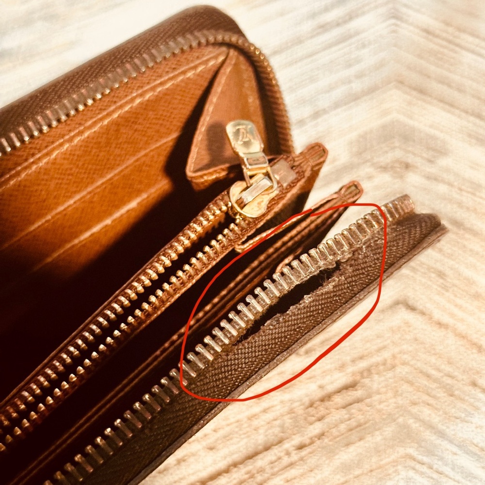 Louis Vuitton monogram zippy wallet - Picture 5 of 15